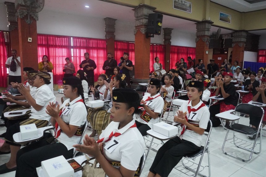 Perwakilan Desa Kesiman Petilan Pada Lomba Bulan Bung Karno VII Kecamatan Denpasar Timur