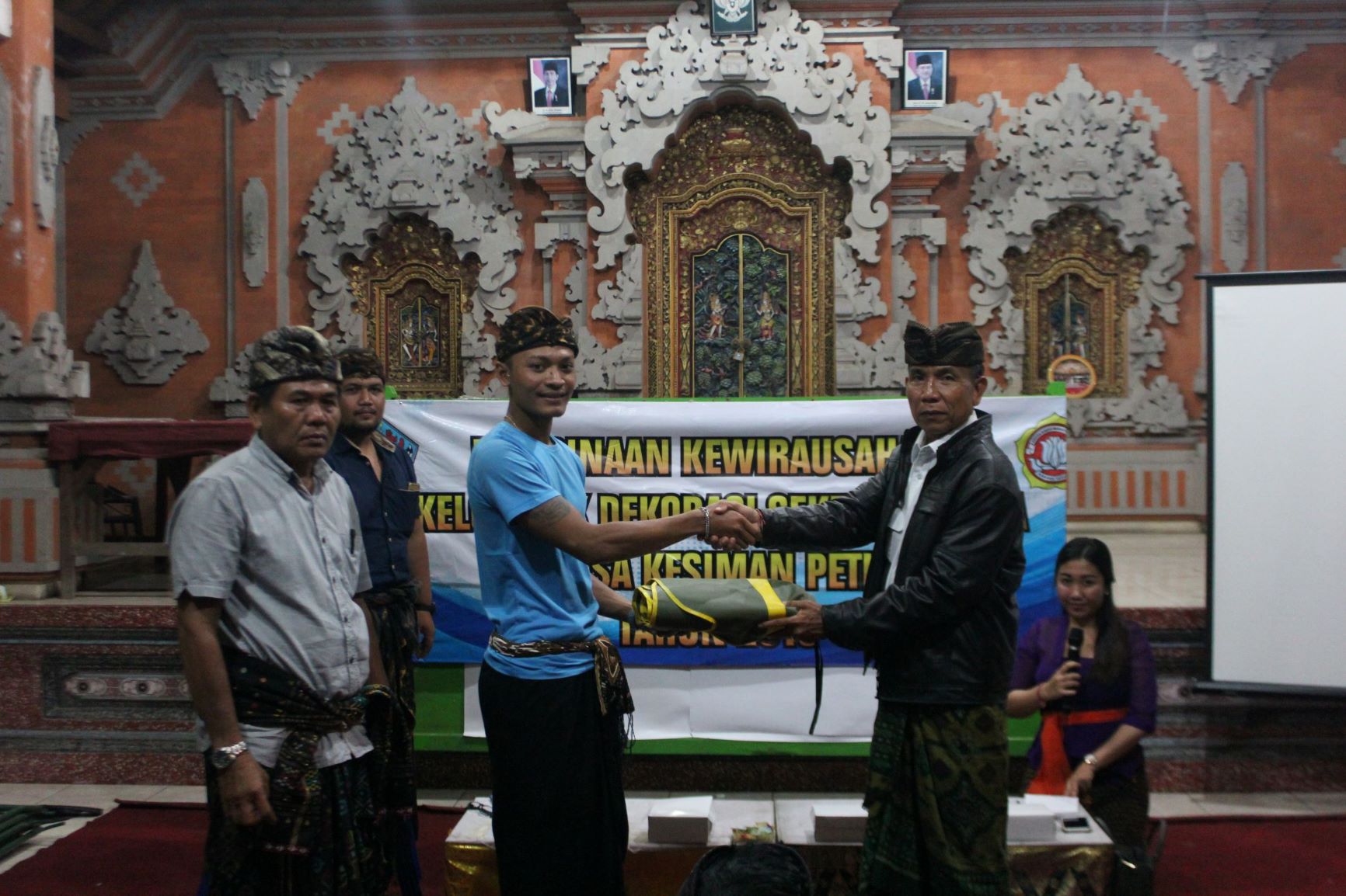 Pelatihan Kewirausahaan Desa Kesiman Petilan